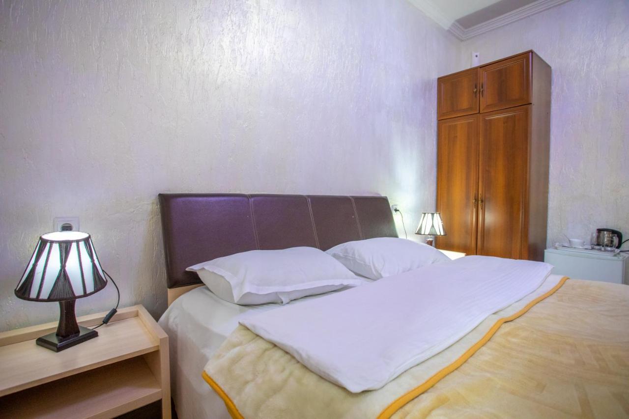 Hotel Mkudro 쿠타이시 외부 사진