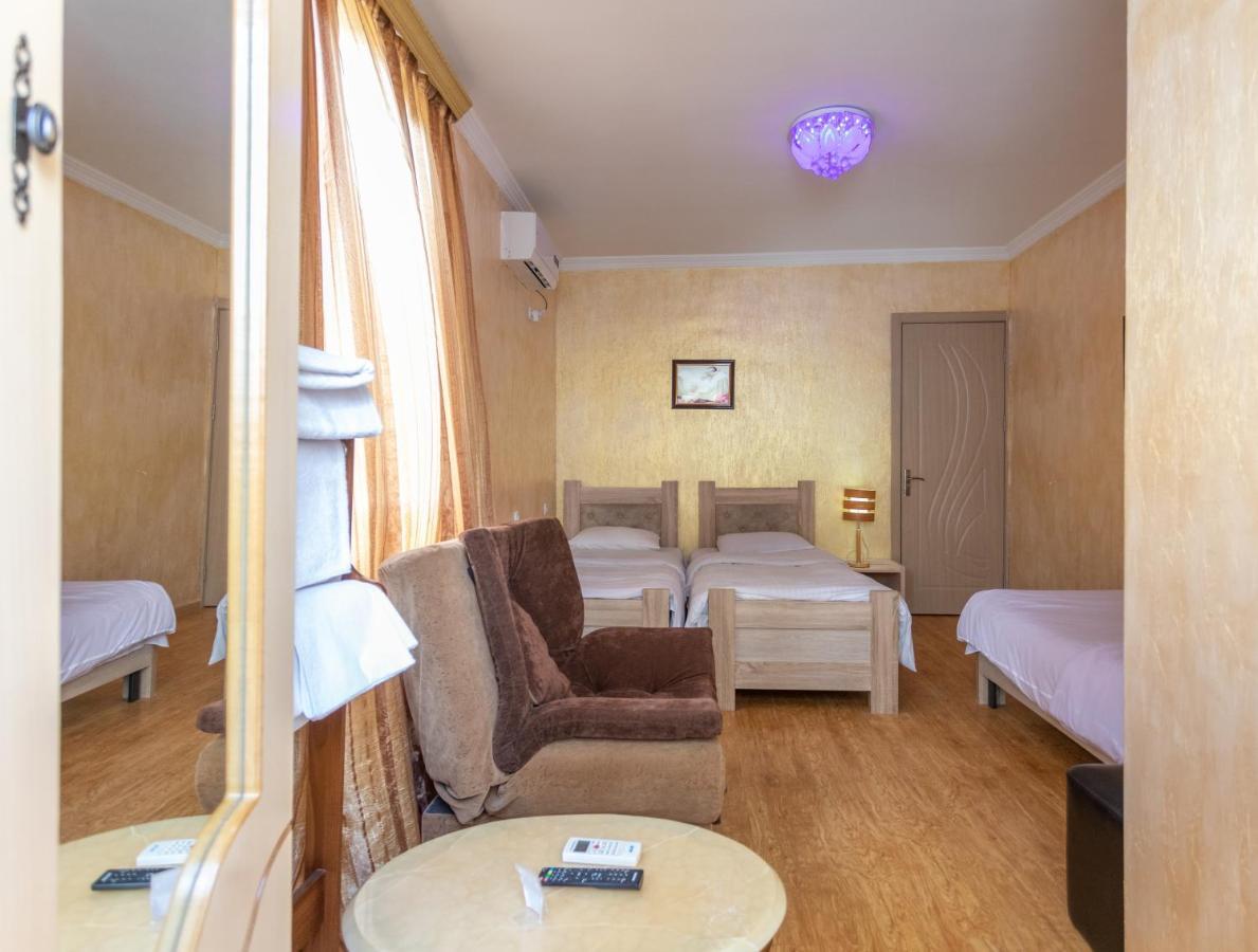 Hotel Mkudro 쿠타이시 외부 사진